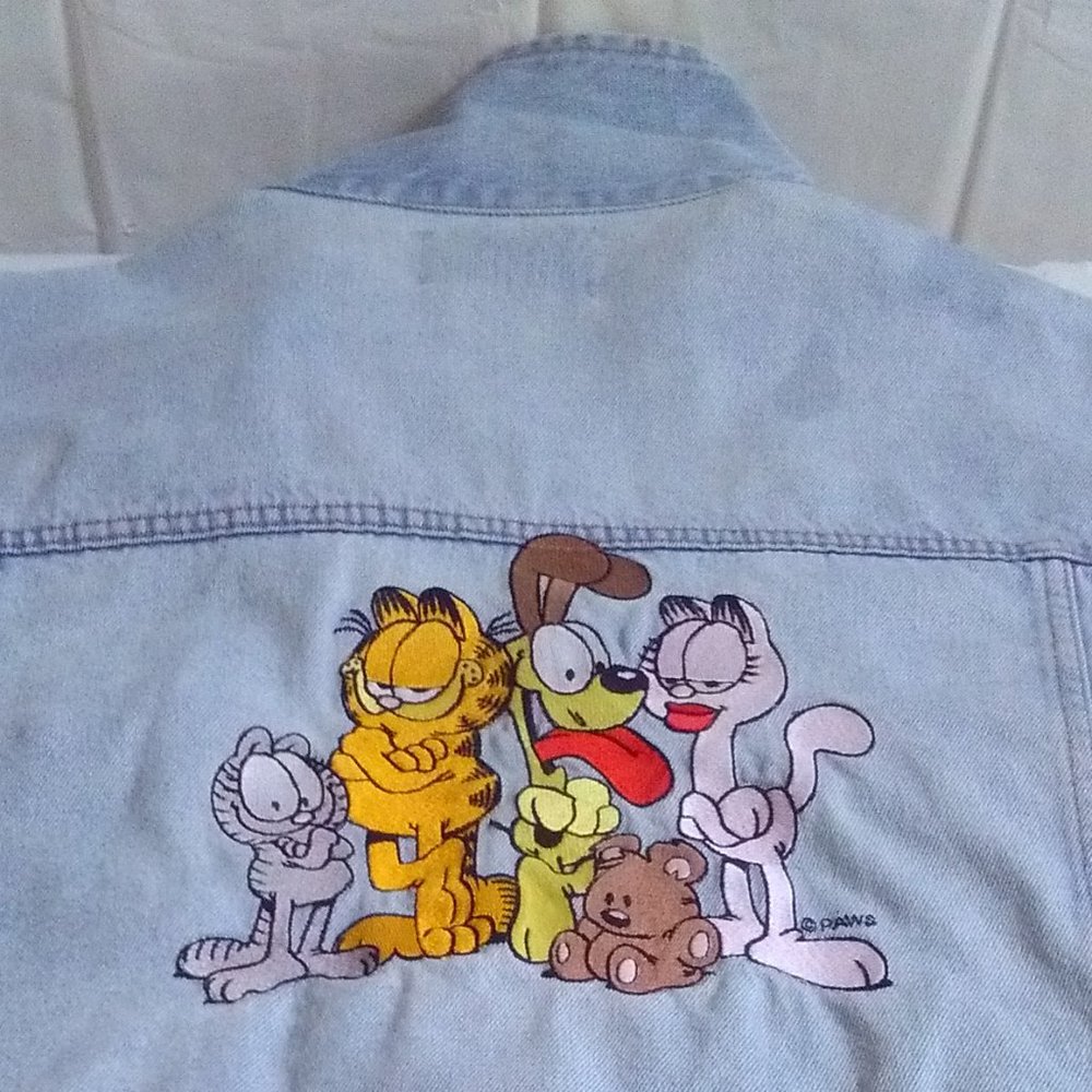 Mens Jean jacket with garfied the whole gang